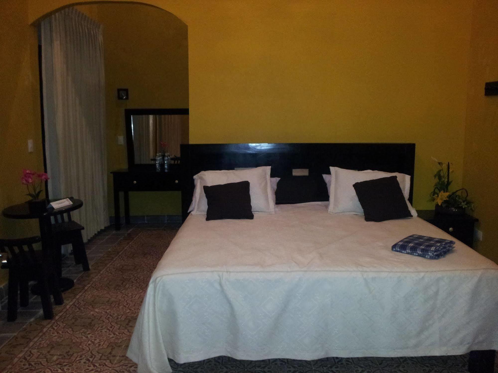 Hotel Catedral Campeche Exterior foto